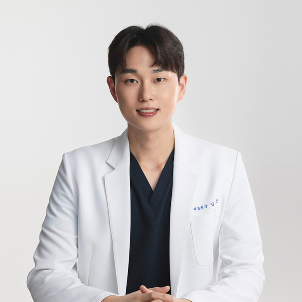 김무전 대표원장 IMAGE