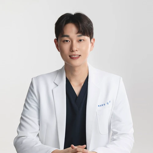 김무전 대표원장 IMAGE