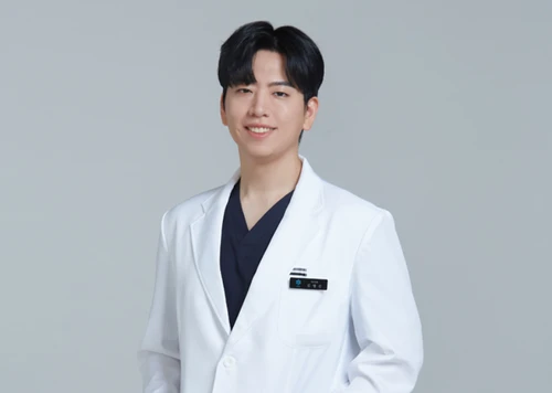 김영산 대표원장 IMAGE
